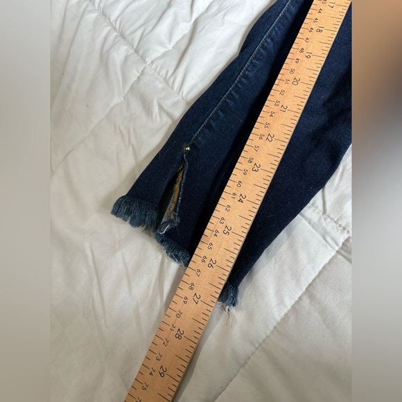 Frame le skinny de Jeanne crop 27” dark wash denim size 29 raw hem - Picture 13 of 15